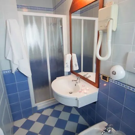 Szálloda Costazzurra 4*