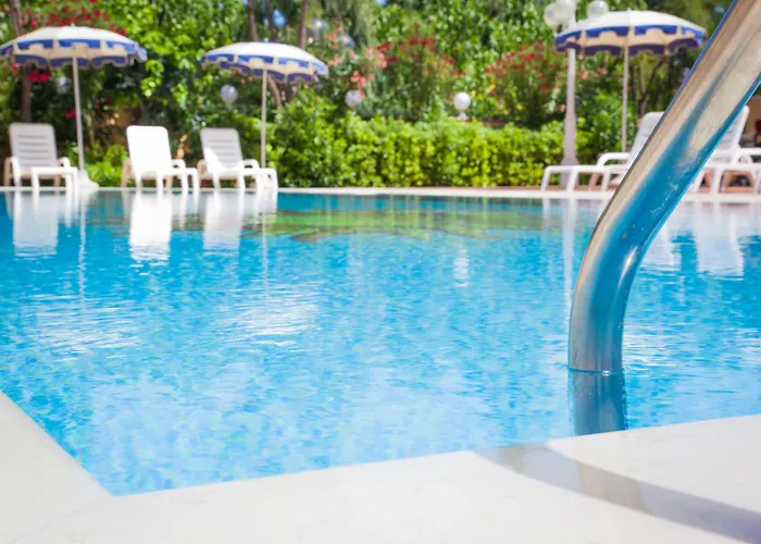 Costazzurra 4* غْروتّامّاري