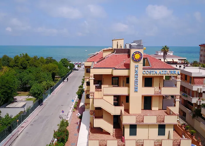 Costazzurra فندق غْروتّامّاري